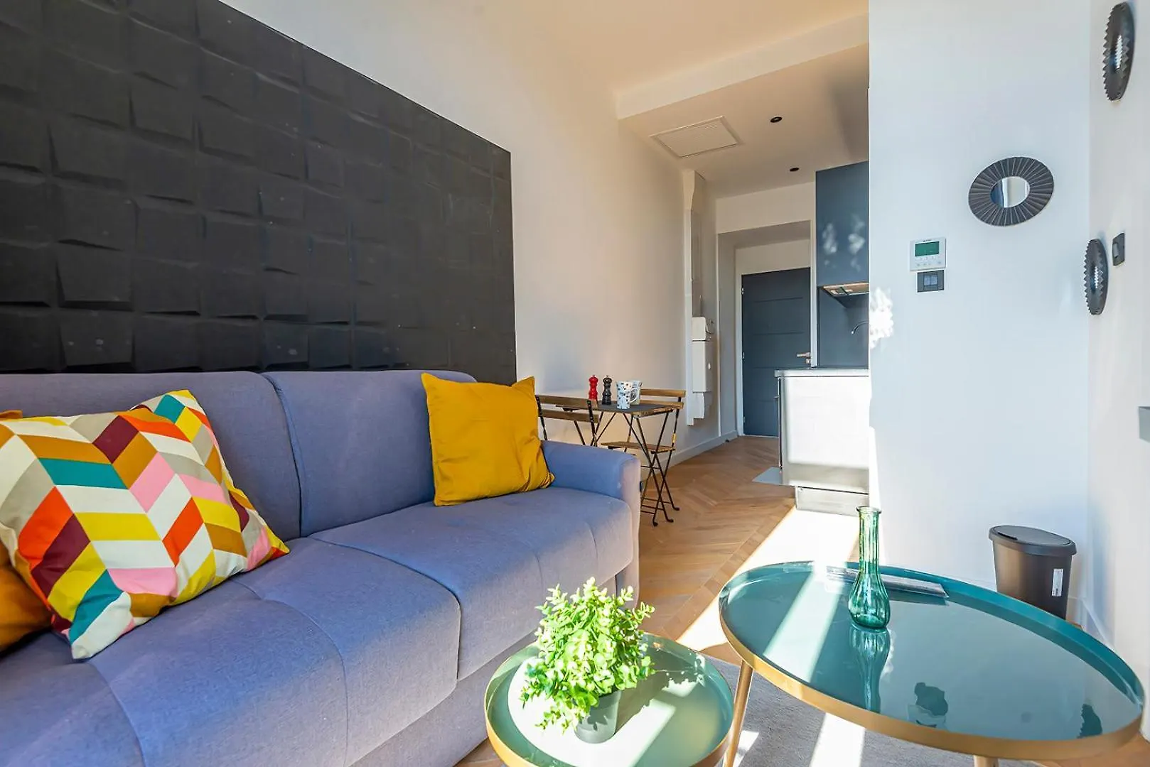 304 B Charming 2 Room Apartment Refurbished Super Nice